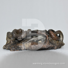 Gecko tree root stone carving inkstone